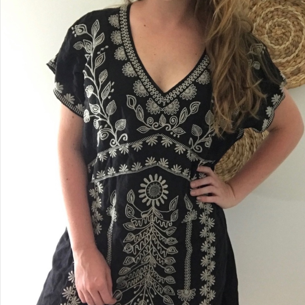 Johnny Was Embroidered Sheath Dress - 100% Linen